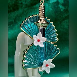 Disney X Bath and Body Works Mulan Wallflower